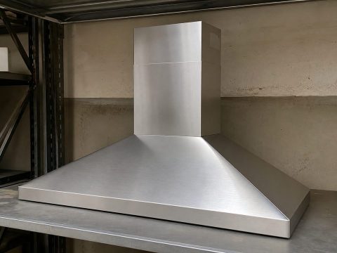 Máy hút mùi Malloca áp tường 70cm