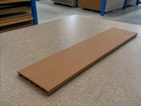 Tấm ốp mặt dựng WPC SCG 150x15mm màu teak